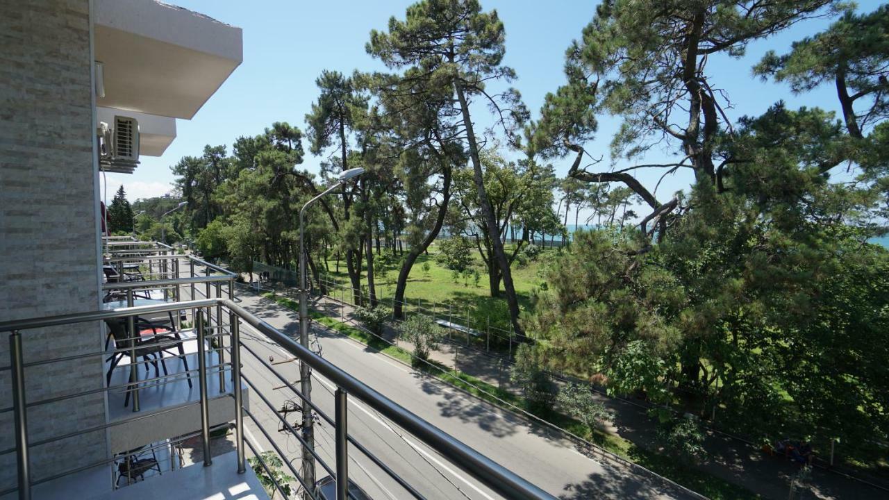 Hotel Horizon Kobuleti Exterior photo
